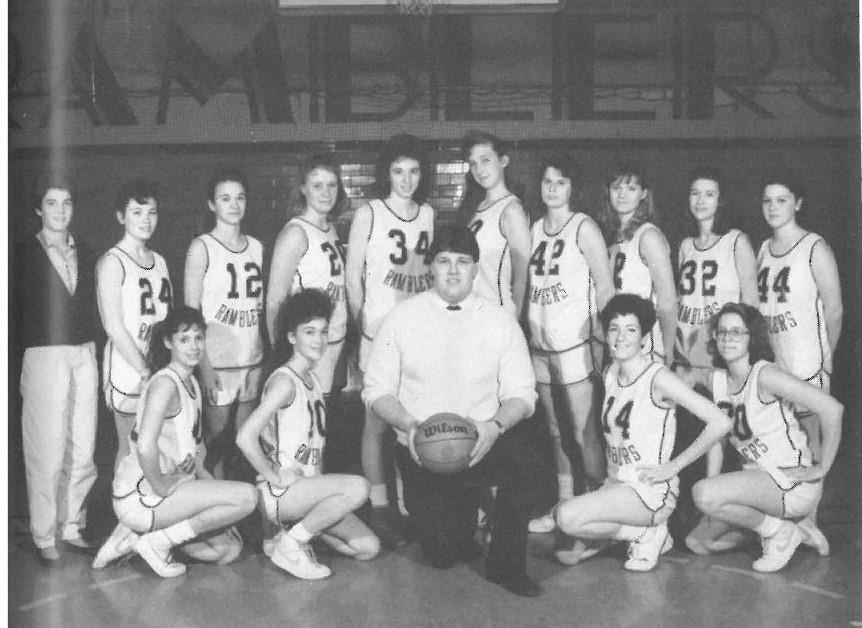 Holy Name Ramblers girls basketball team